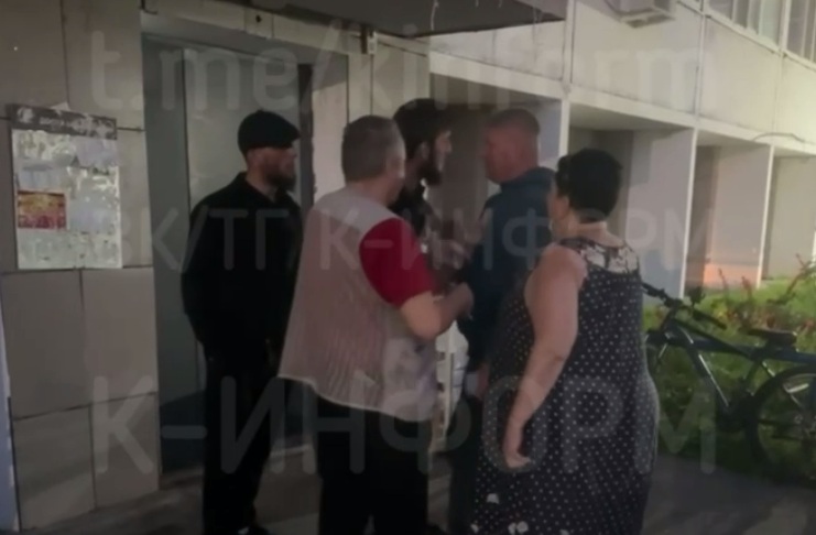 В Сургуте установили дебоширов, которые приставали к семейной паре