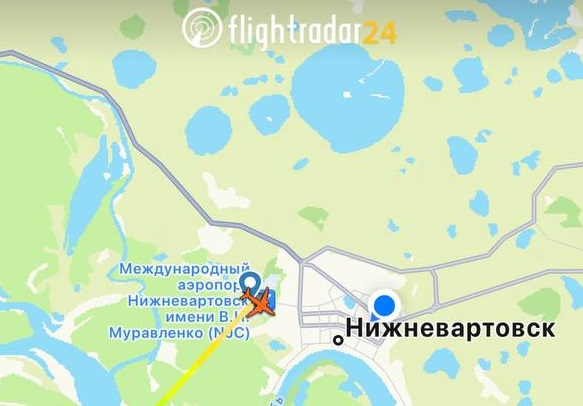 Три самолета не смогли приземлиться утром в Сургуте 