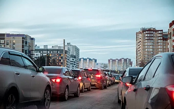 Власти ХМАО пообещали, что бензин вернется на заправки в ближайшее время