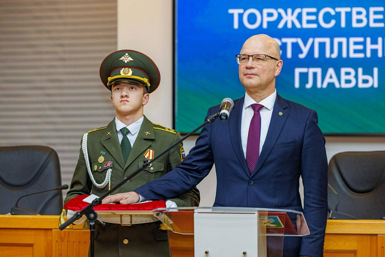 Депутаты Урая переизбрали главу города на пять лет