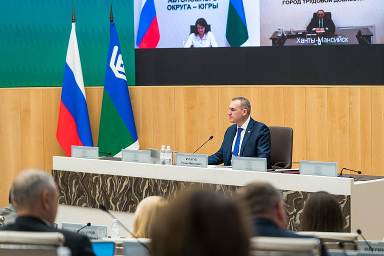 Чиновников в ХМАО переведут с иностранных программ на аналоги от Яндекса