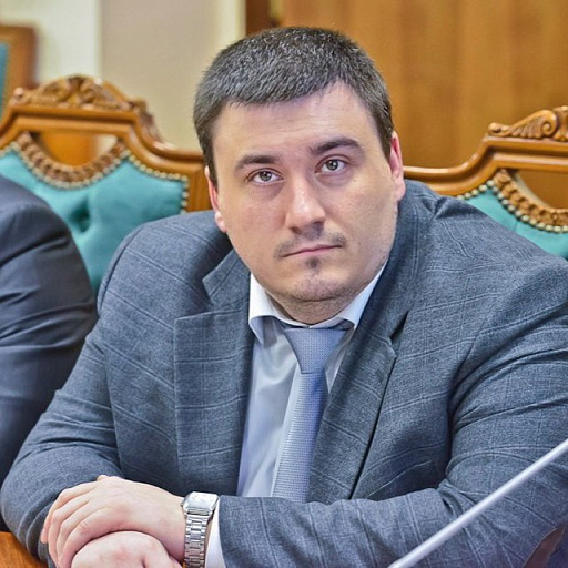Гендиректор ИД «Новости Югры» Радмир Трунин поздравляет с днем рождения Сургутскую типографию и «Сургутскую трибуну»