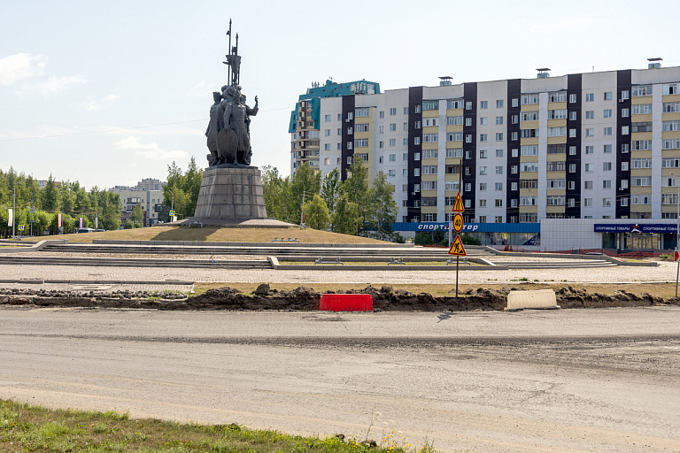 В Сургуте завершают ремонт проспекта Ленина с опережением графика