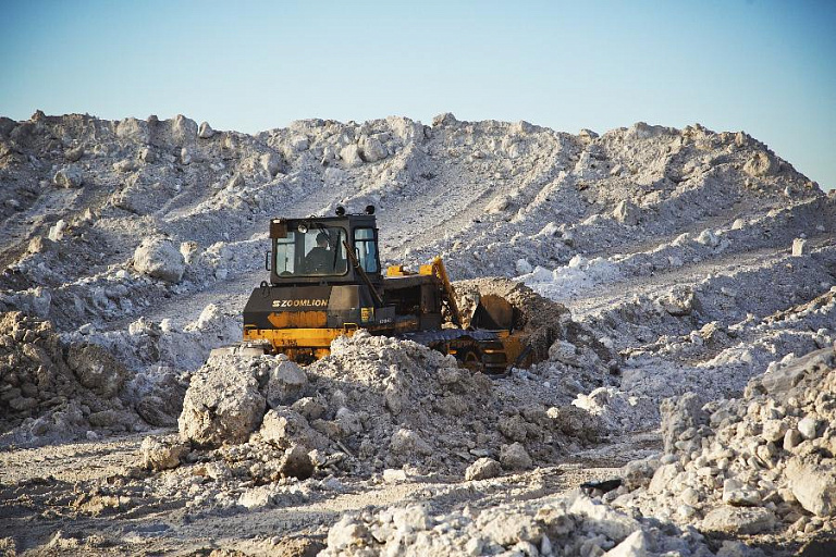В Сургуте началась зимняя снегоуборочная кампания