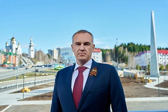Руслан Кухарук поздравил югорчан с Днем Великой Победы