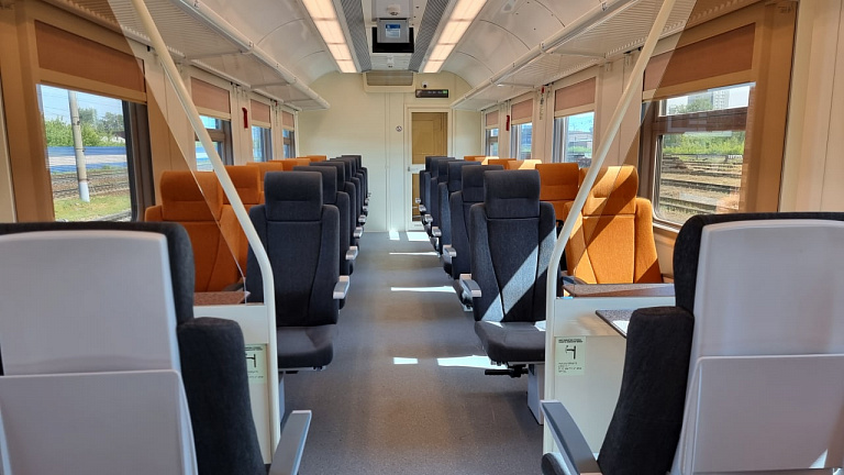 Пригородный поезд Сургут - Нижневартовск стал круглогодичным