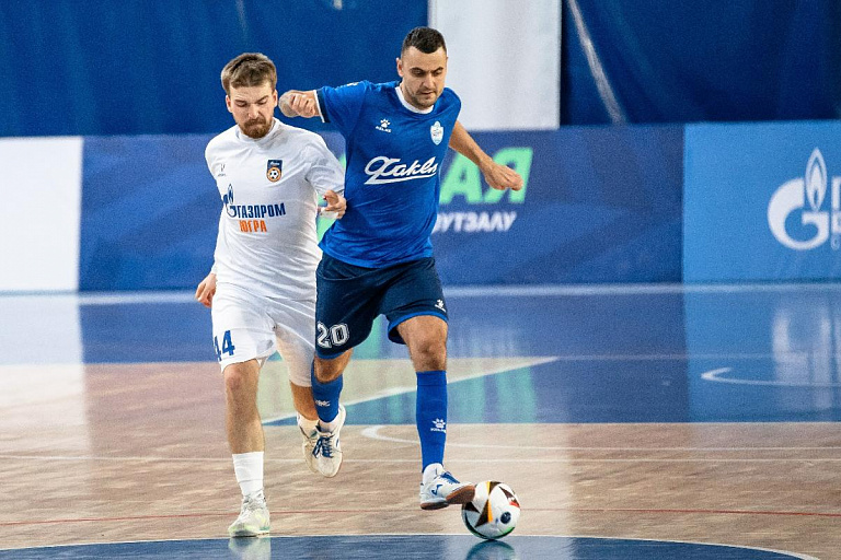 МФК «Факел» одержал крупную победу в югорском дерби