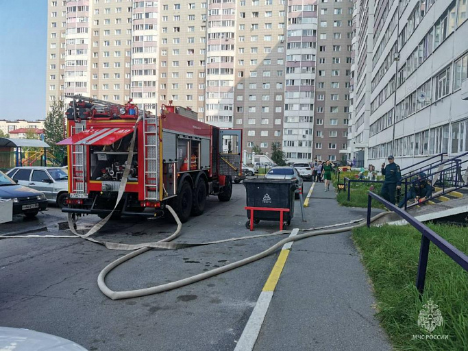 На Крылова в Сургуте сгорела квартира